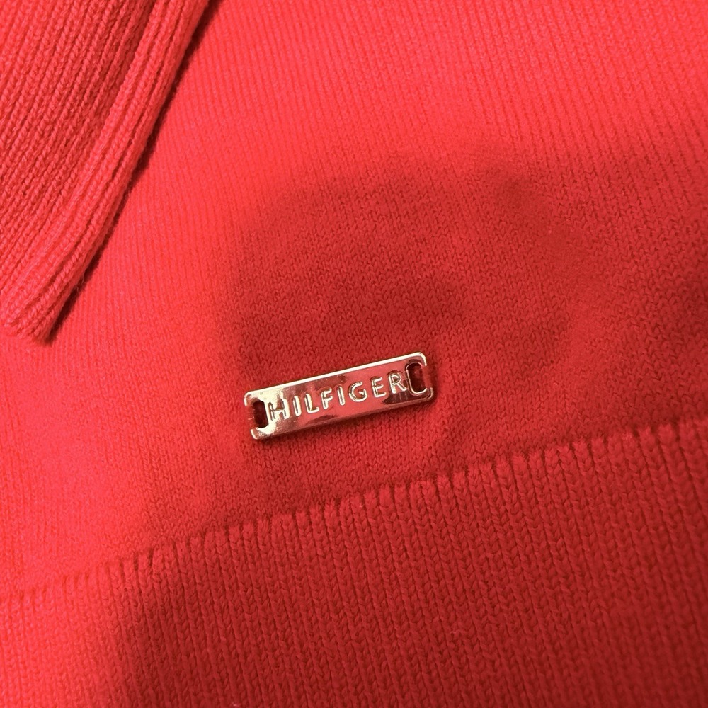 Women's Tommy Hilfinger Red Turtleneck Size Medium Made In‎ Cambodia - Picture 2 of 8